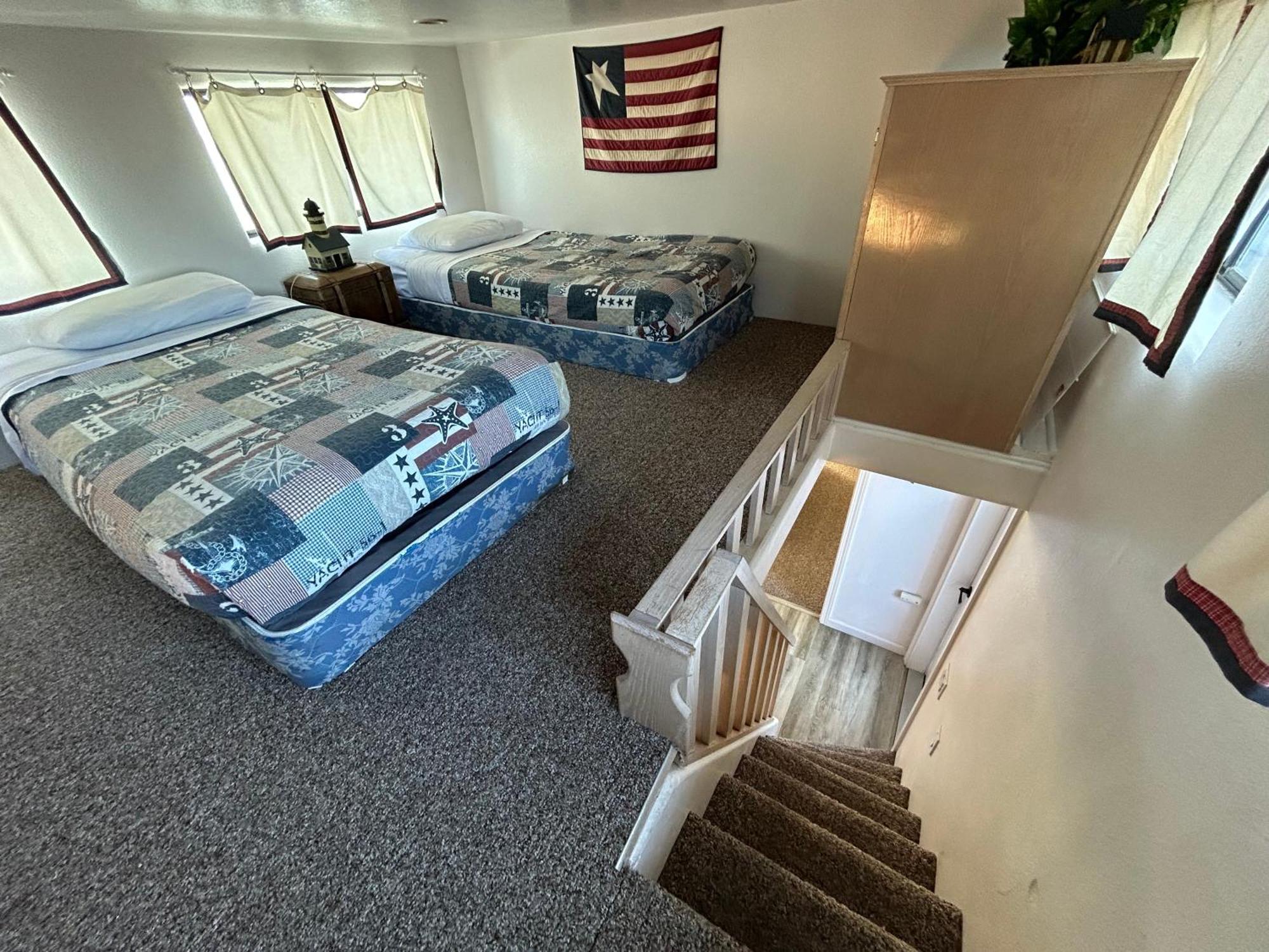 Ocean 28 W Jacuzzi With Private * Smith River